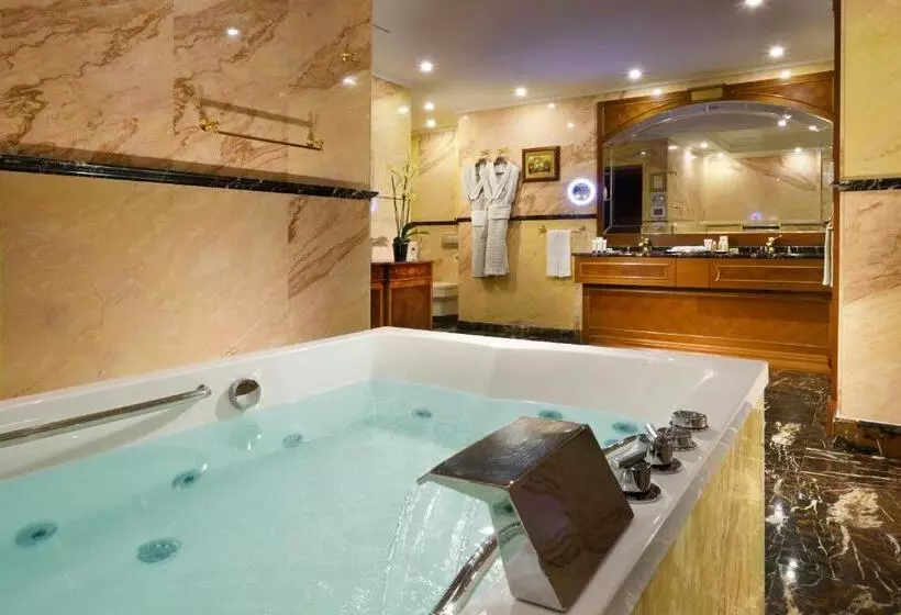 Penthouse Suite, Swiss Diamond Hotel Prishtina