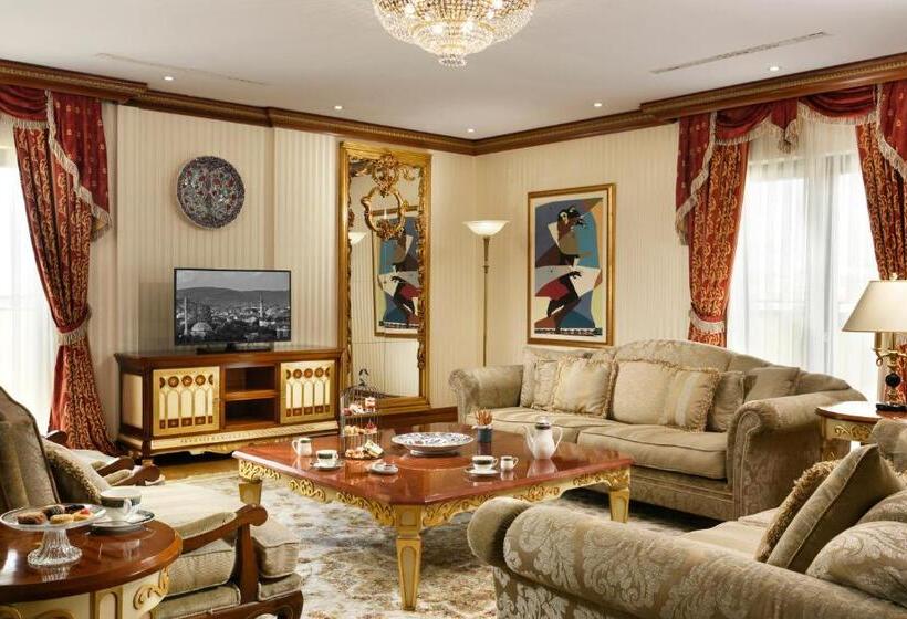 سوئیت پنت هاوس, Swiss Diamond Hotel Prishtina