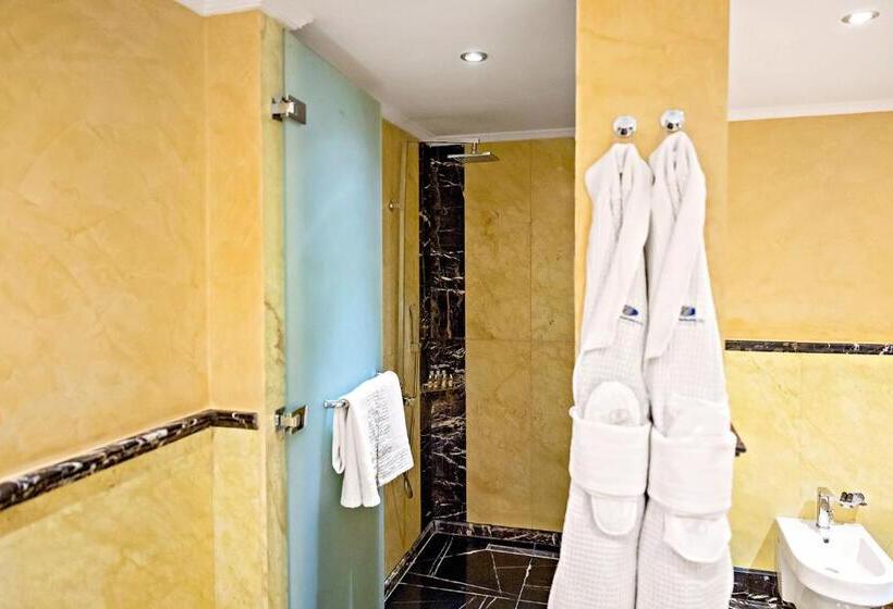 سوییت اجرایی, Swiss Diamond Hotel Prishtina