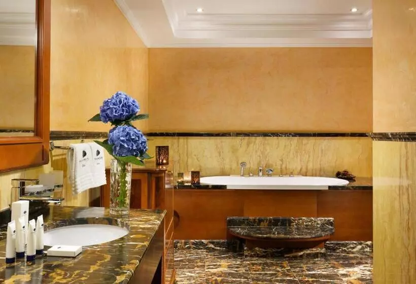 Prestige Suite, Swiss Diamond Hotel Prishtina