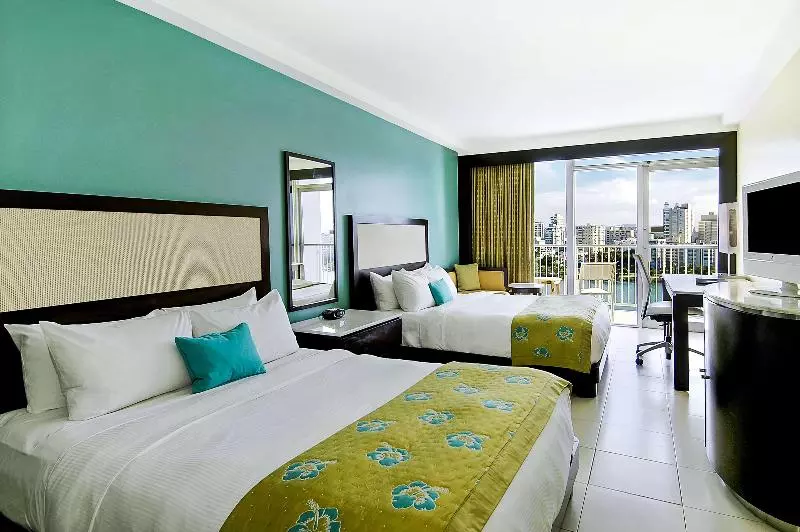 اتاق استاندارد با چشم‌انداز, The Condado Plaza Hilton