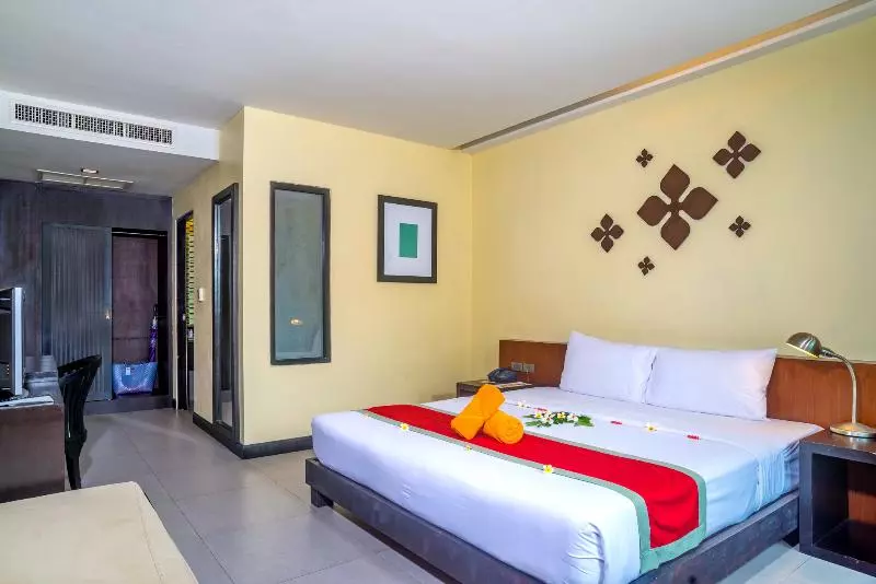 اتاق استاندارد, Weekender Resort