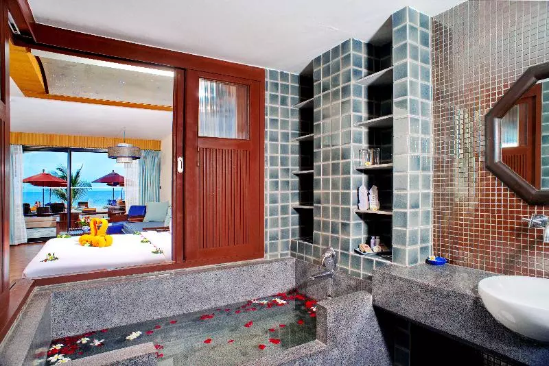 اتاق پرمیوم, Weekender Resort