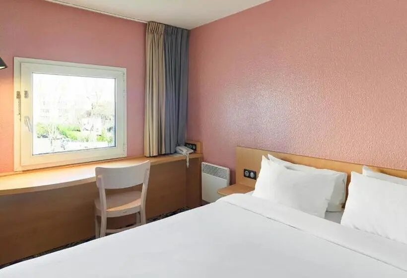 اتاق استاندارد چهار تخته, B&b Hotel Orly Rungis Aéroport 3 étoiles