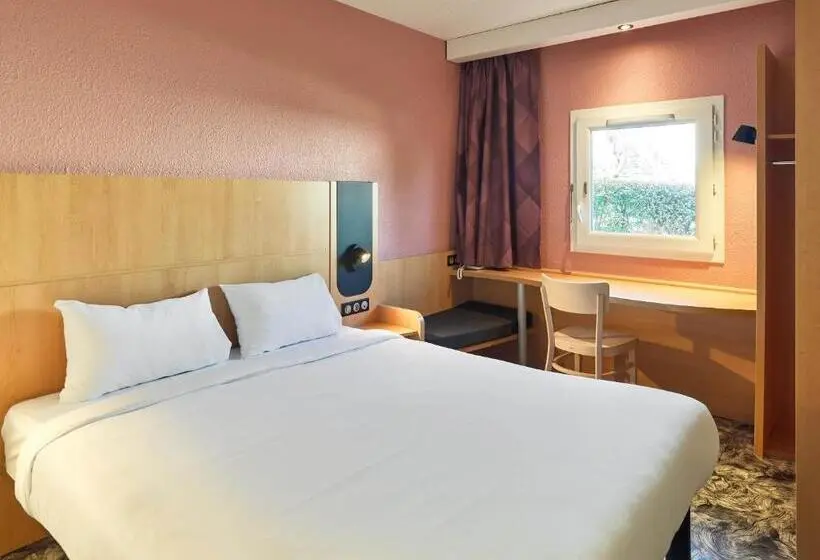 اتاق استاندارد چهار تخته, B&b Hotel Orly Rungis Aéroport 3 étoiles