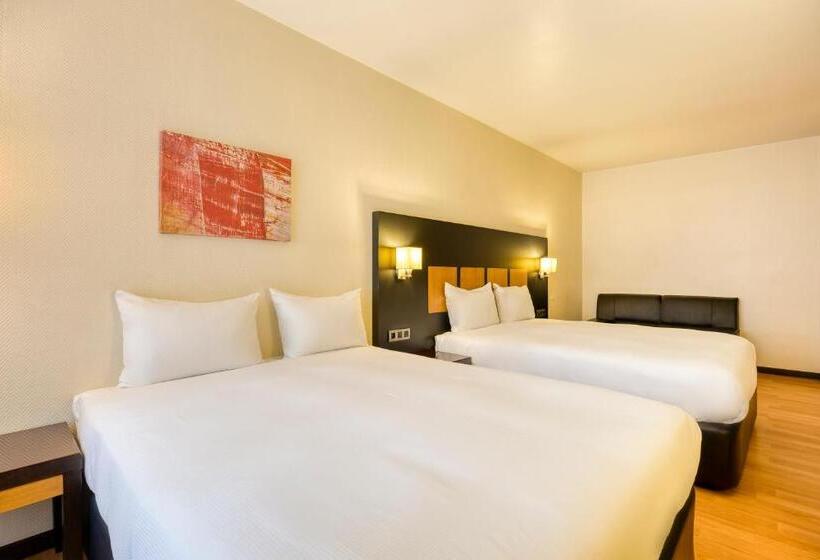 Habitació Quàdruple Estàndard, a&o Brussel Centrum