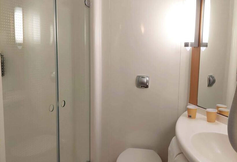 Номер Стандарт, B&b Hotel Orly Rungis Aéroport 3 étoiles