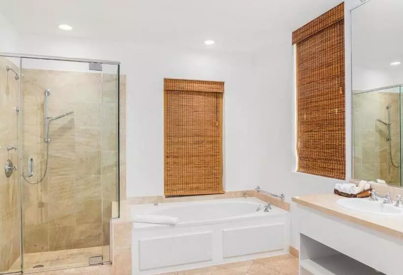 اتاق استاندارد چهار تخته, Cambridge Beaches Resort And Spa