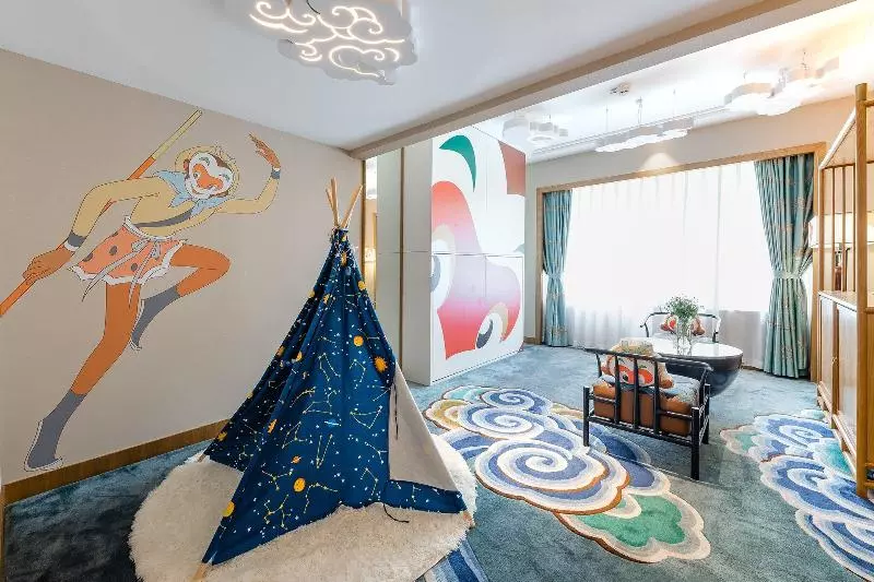 キングサイズベッドのスイートルーム, Crowne Plaza Shanghai, An Ihg