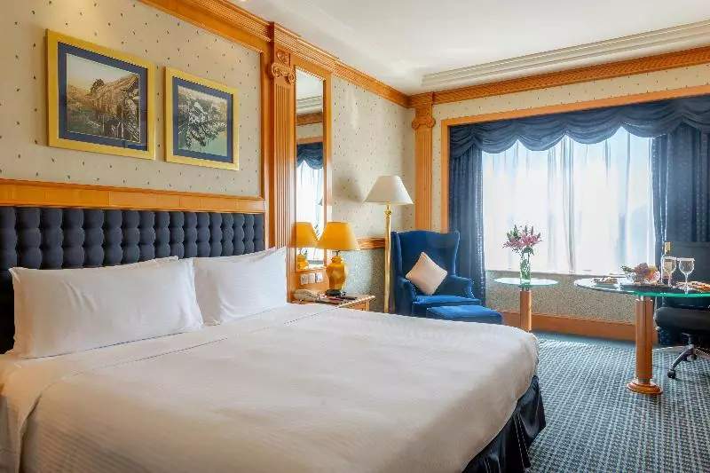 キングサイズベッドのエクゼクティブルーム, Crowne Plaza Shanghai, An Ihg