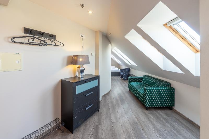 Büyük Çift Kişilik Yataklı Süit, Crowne Plaza Shanghai, An Ihg