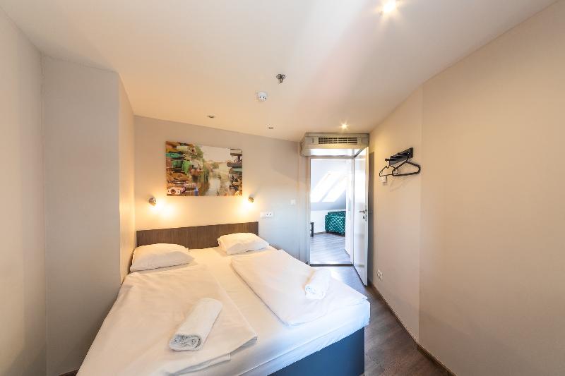 Büyük Çift Kişilik Yataklı Süit, Crowne Plaza Shanghai, An Ihg