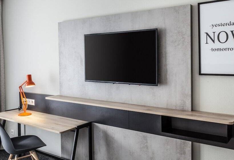 اتاق استاندارد با 2 تخت دوبل, Holiday Inn Munich South, An Ihg