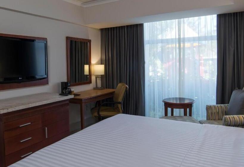 キングサイズベッドのスタンダードルーム, Holiday Inn Tuxtla Gutierrez, An Ihg