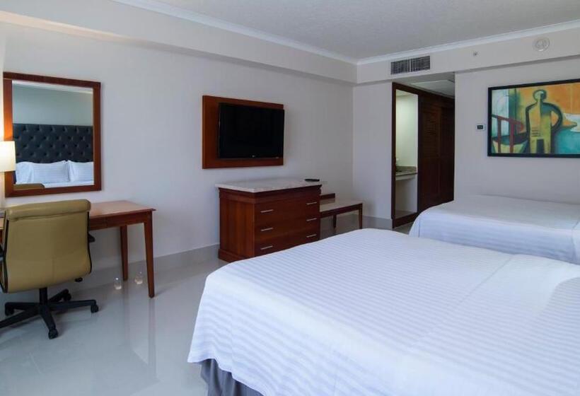 2ダブルベッドのスタンダードルーム, Holiday Inn Tuxtla Gutierrez, An Ihg