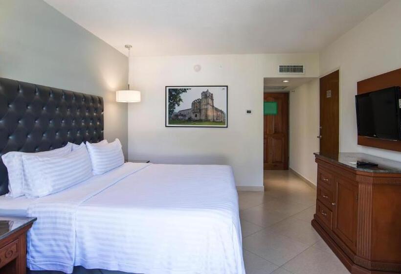 2ダブルベッドのスタンダードルーム, Holiday Inn Tuxtla Gutierrez, An Ihg