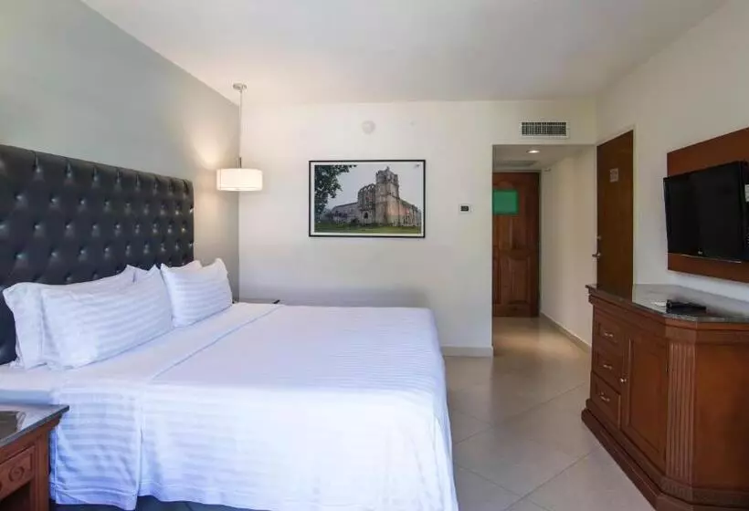 اتاق استاندارد با 2 تخت دوبل, Holiday Inn Tuxtla Gutierrez, An Ihg