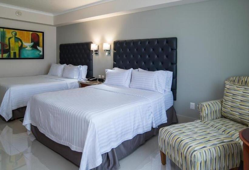 2ダブルベッドのスタンダードルーム, Holiday Inn Tuxtla Gutierrez, An Ihg