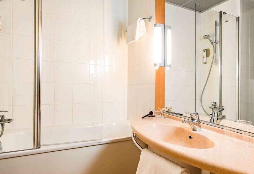 اتاق پرمیوم, Ibis Milano Ca Granda