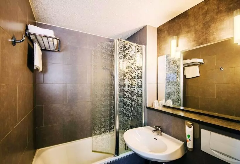 ダブルベッドスタンダードルーム, Ibis Styles Brive Ouest