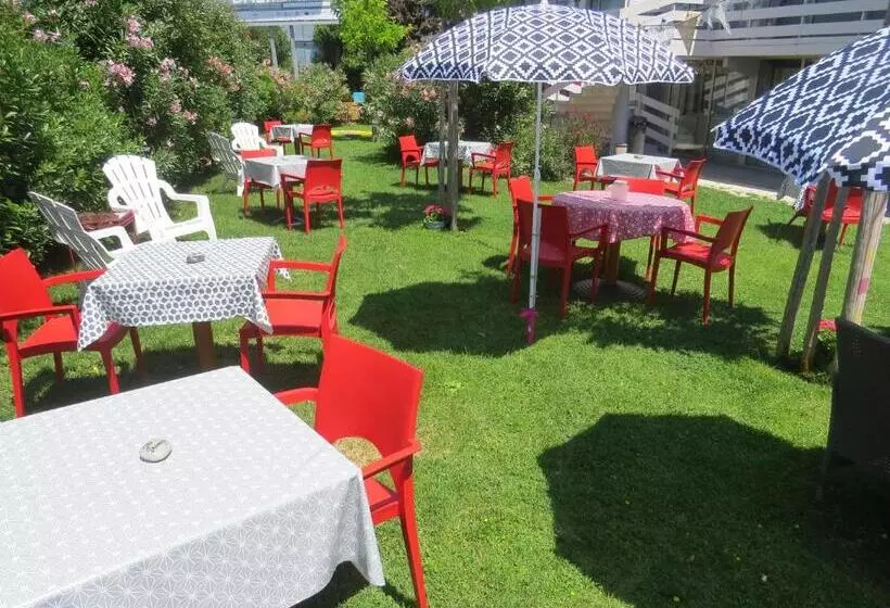 スタンダードルーム, Hôtel Kyriad Cap Sud