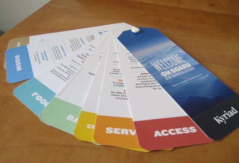 标准间带双人床, Hôtel Kyriad Cap Sud