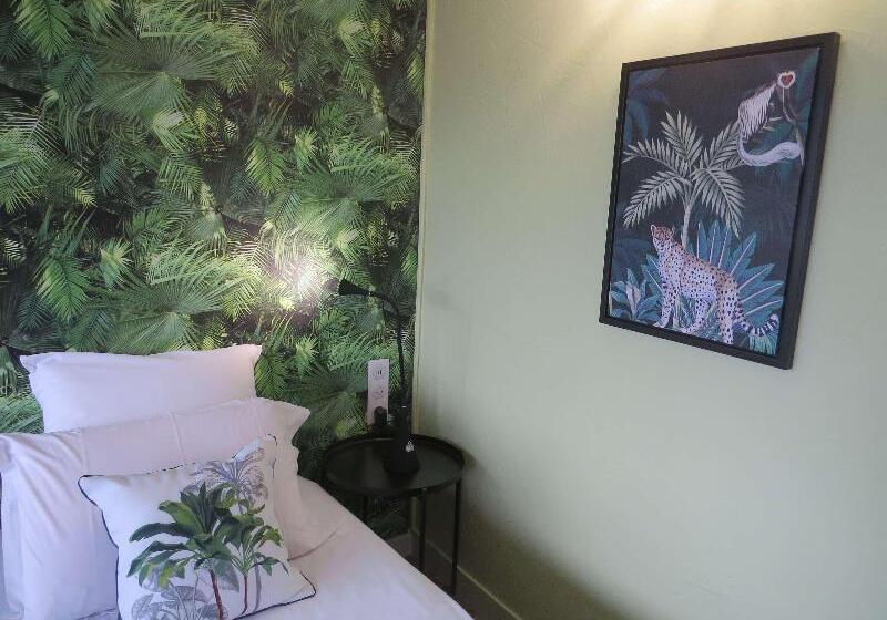 标准三人间, Hôtel Kyriad Cap Sud