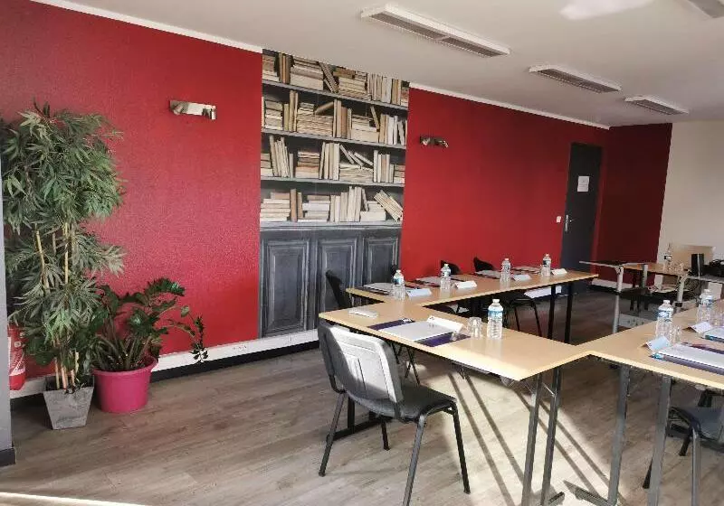 ダブルベッドスタンダードルーム, Hôtel Kyriad Cap Sud