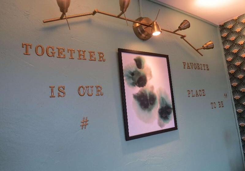 标准间带双人床, Hôtel Kyriad Cap Sud