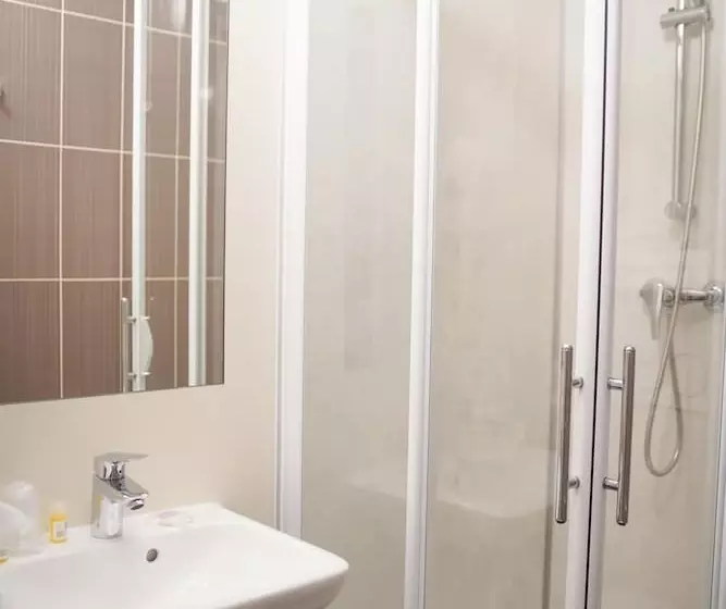 اتاق استاندارد, Kyriad Hôtel La Fleche