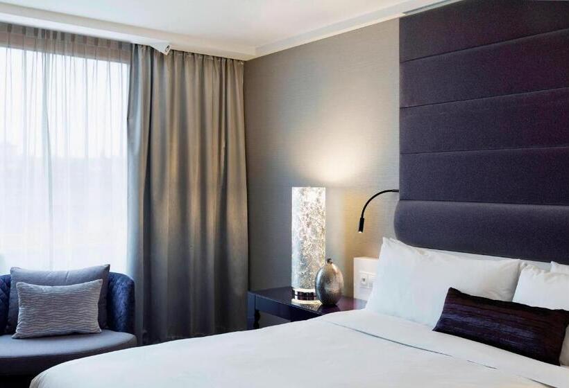 带大床的标准间, Renaissance Wien