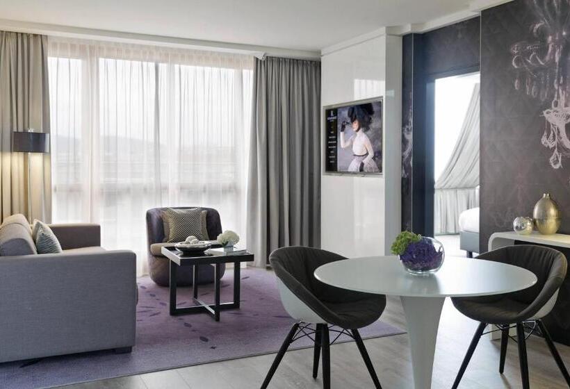 带2个卧室的套房, Renaissance Wien