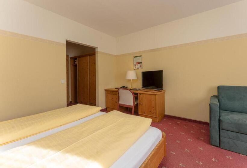 Family Suite, Restaurant Lebzelter