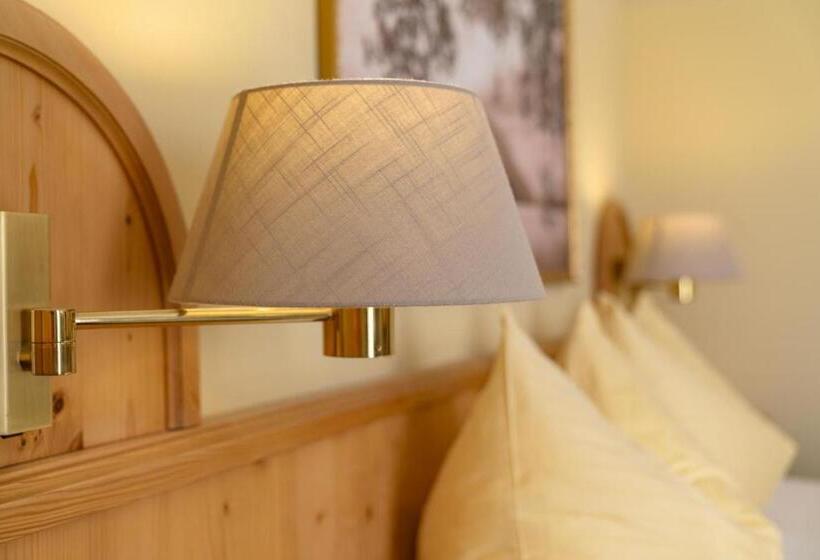 חדר סטנדרט, Restaurant Lebzelter