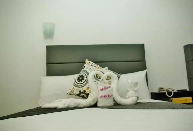 اتاق استاندارد با تخت بزرگ, Grand Hotel Excelsior Port Royal