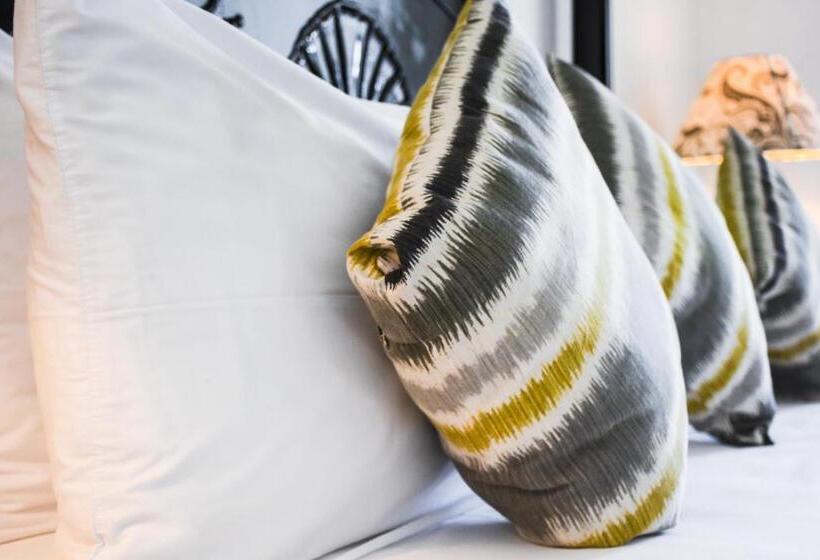 اتاق لوکس, Grand Hotel Excelsior Port Royal