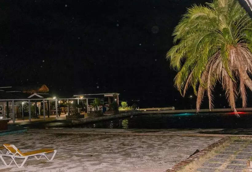 اتاق استاندارد با بالکن, Grand Hotel Excelsior Port Royal