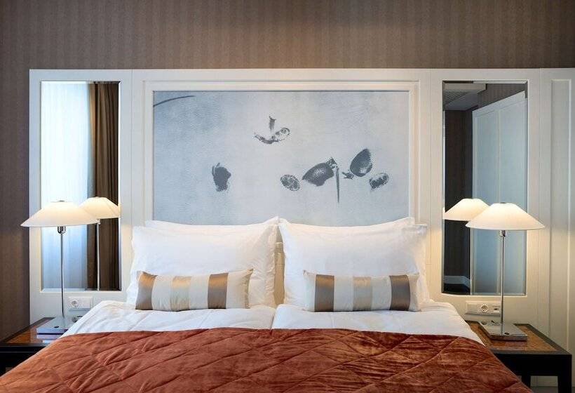 سوییت, The Harmonie Vienna, Bw Premier Collection