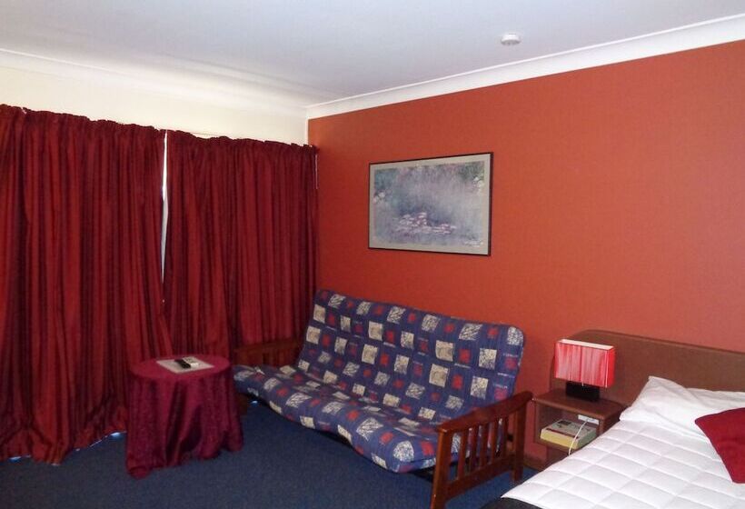 디럭스 룸, Parkway Motel