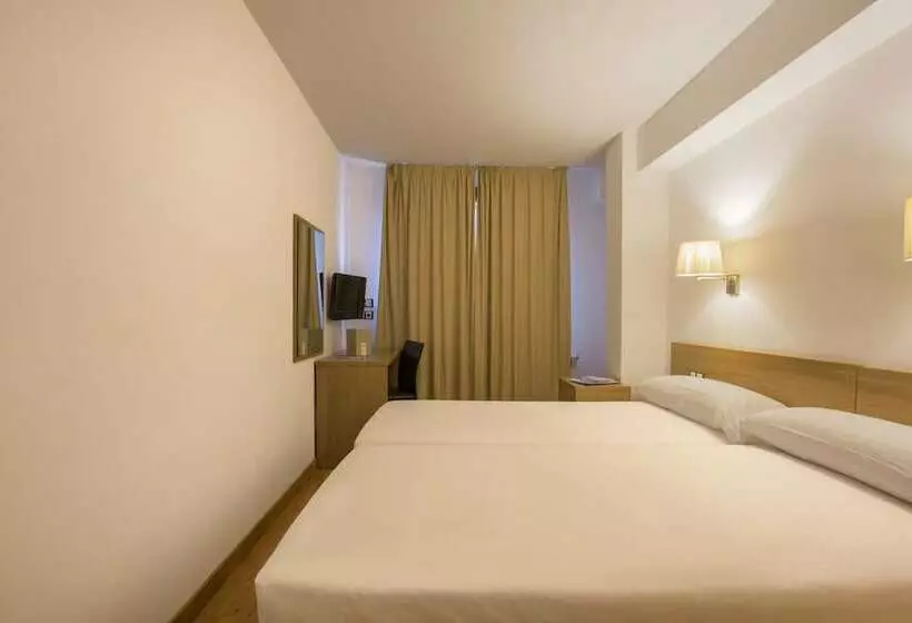 اتاق استاندارد, Catalunya Ski by Nexta