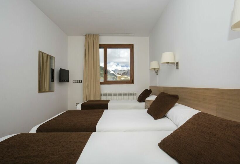 اتاق استاندارد سه نفره, Catalunya Ski