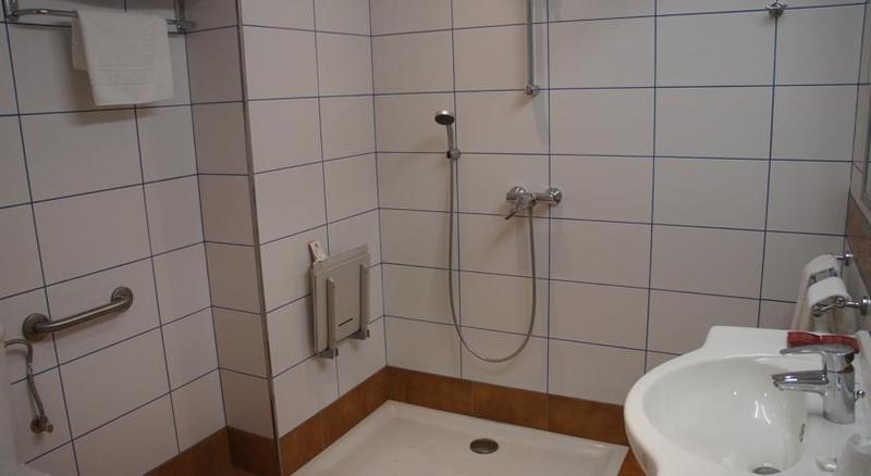 Camera Standard, Catalunya Ski by Nexta