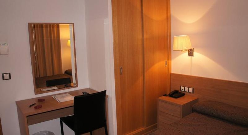 Camera Standard, Catalunya Ski by Nexta