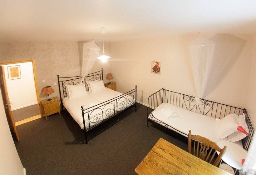 اتاق استاندارد سه نفره, Dirbach Plage