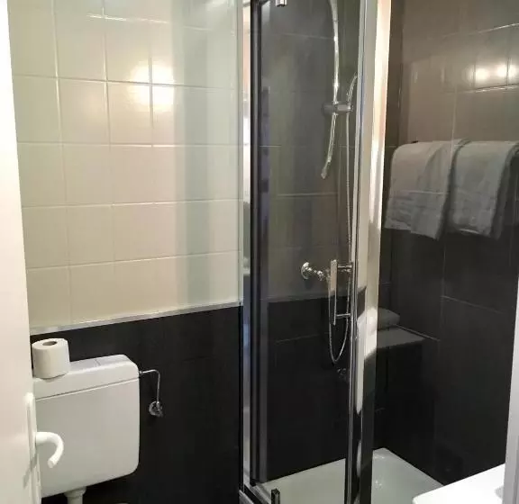 سوییت خانوادگی, Dolce Vita