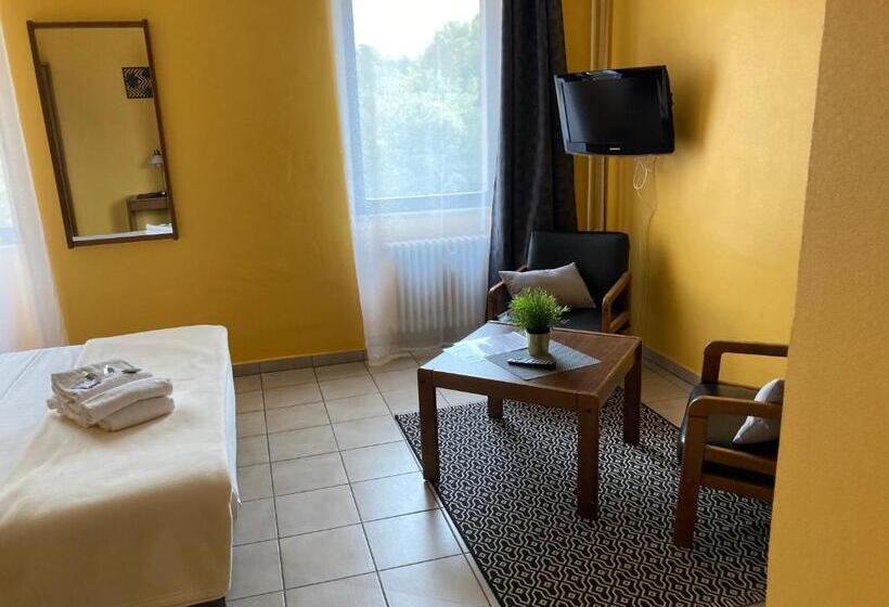 اتاق استاندارد, Dolce Vita