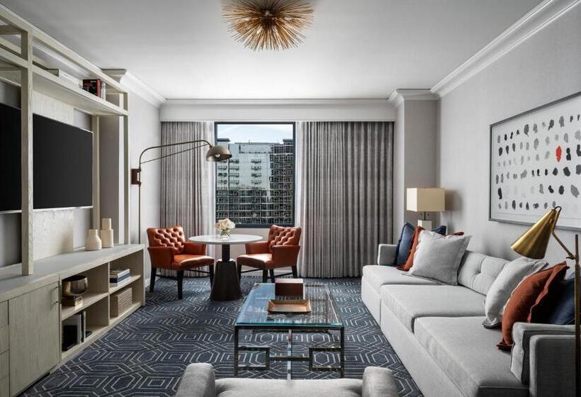 جناح, Four Seasons Hotel Atlanta