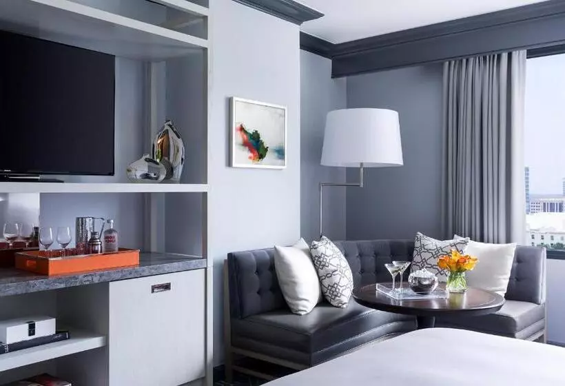 プレミアムルーム, Four Seasons Hotel Atlanta
