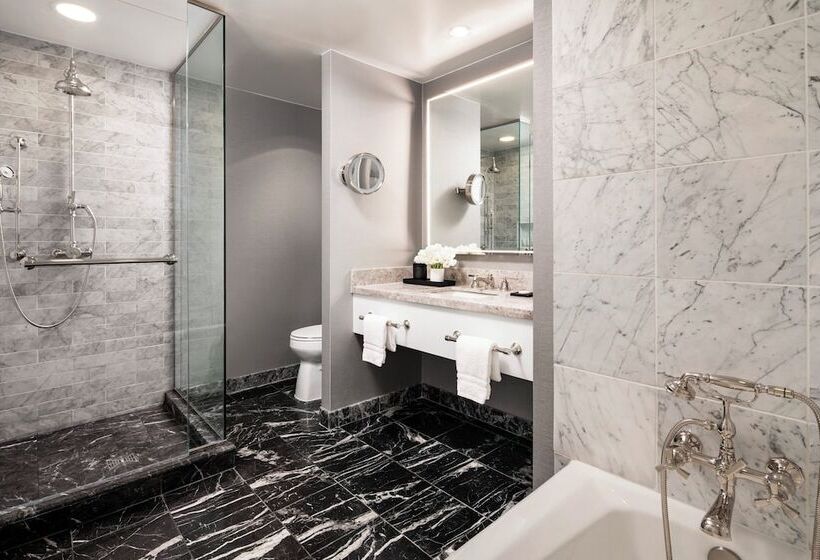 غرفة بريميوم مطلة على المدينة, Four Seasons Hotel Atlanta