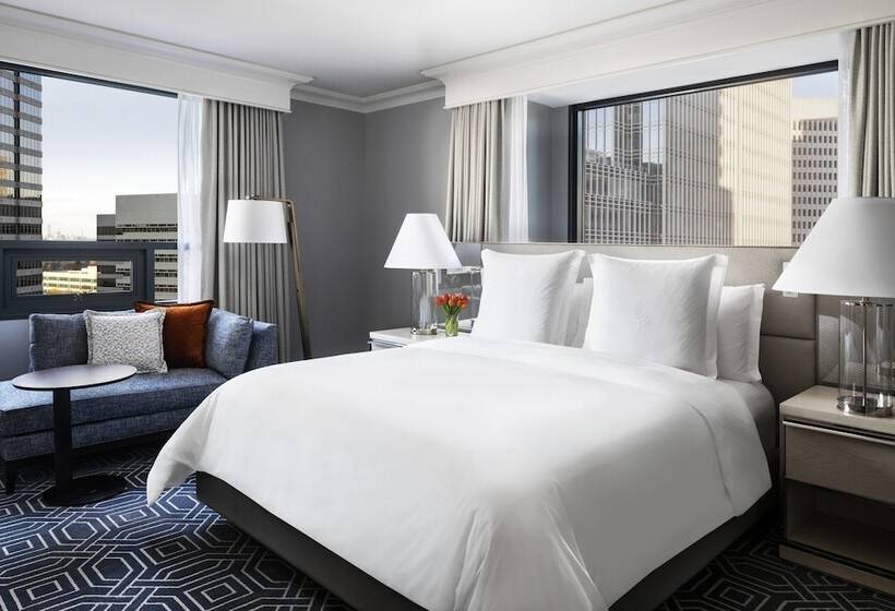 جناح, Four Seasons Hotel Atlanta